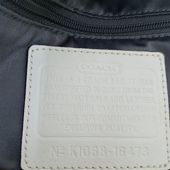 Coach Signature Logo Colette Large Tote Bag Yellow - Picture 9 of 10